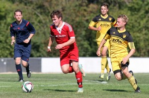 Hier ist Christian noch im Trikot des FC Künzing. Für den er in 118 Spielen 145 Tore erzielt hat.  (Bildquelle: fupa.net)