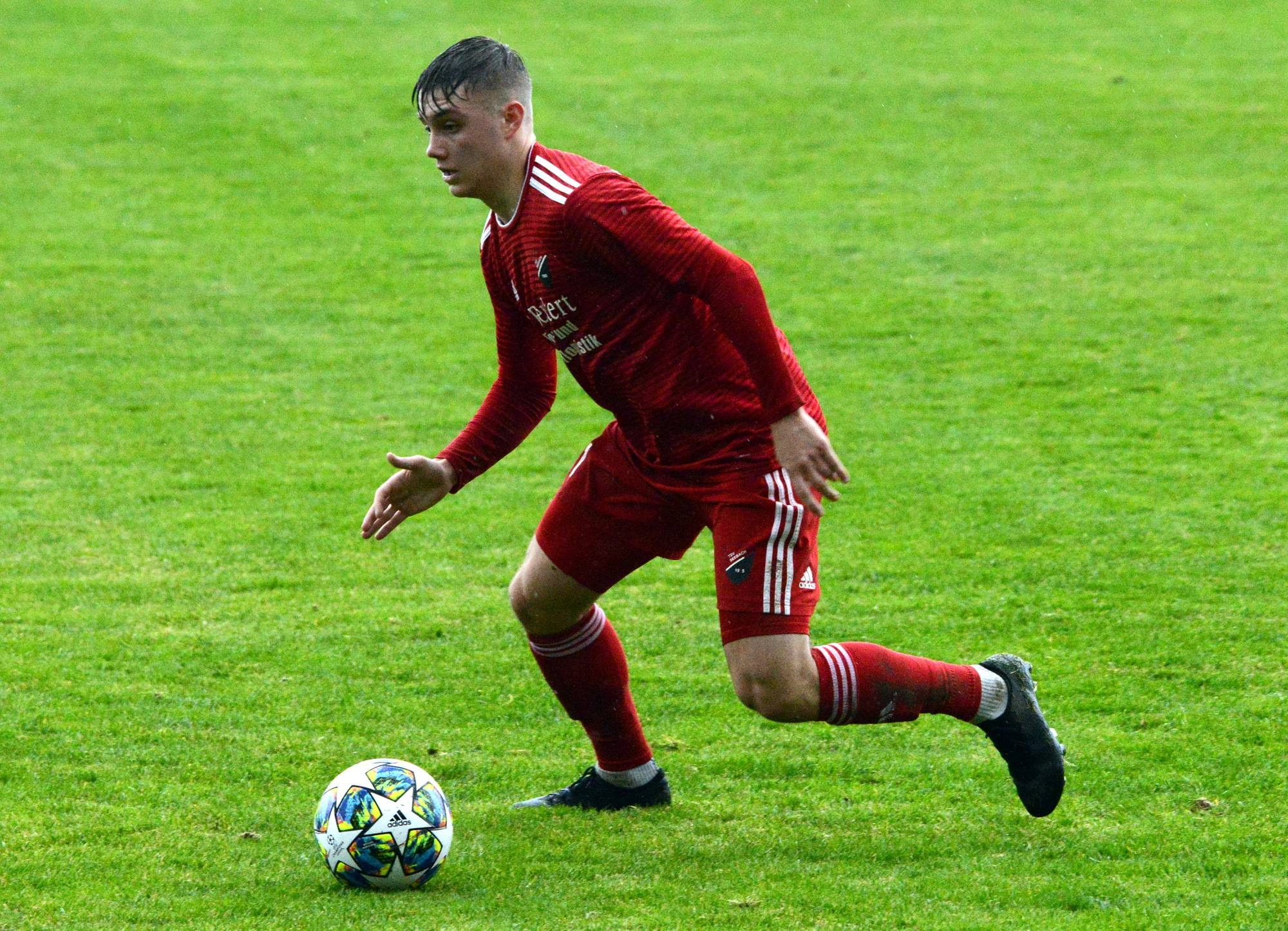 Schaldings neue Nummer 7 Simon Griesbeck wechselt an den Reuthinger Weg SV SchaldingHeining Schaldings neue Nummer 7 Simon Griesbeck wechselt an den Reuthinger Weg SV SchaldingHeining